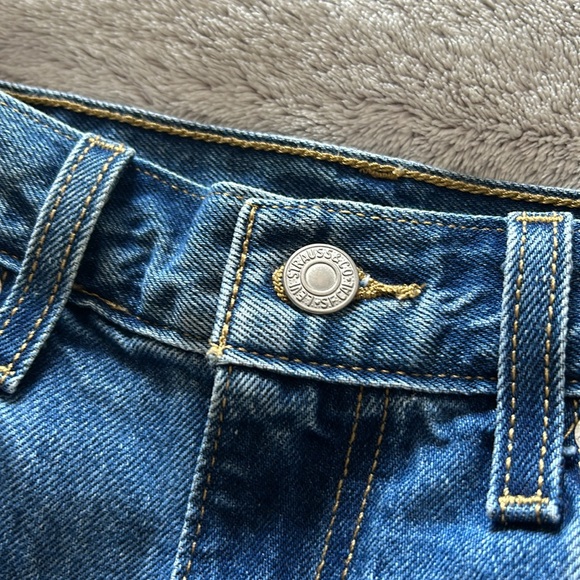 Levi’s High Rise Loose Fit Taper Jean 90’s style - Picture 11 of 15